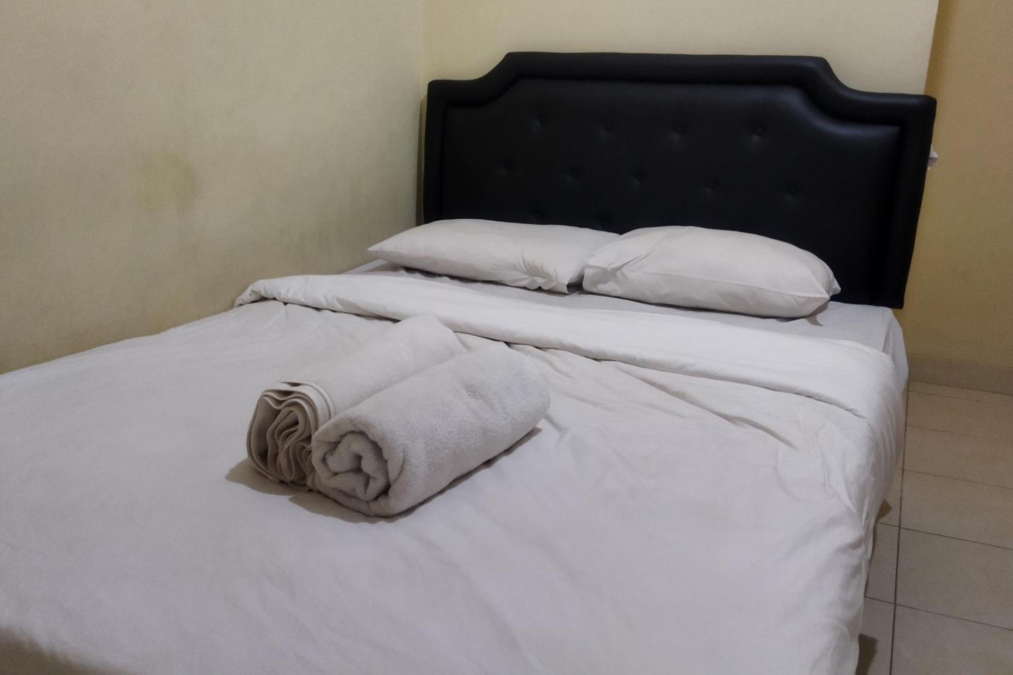 Spot On 93442 Widya Syariahnearbandara Sultan Syarif Kasim Ii Hotel 2*